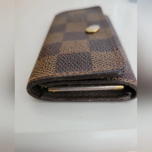 Louis Vuitton Brown Checkered Clutch - Picture 8 of 13